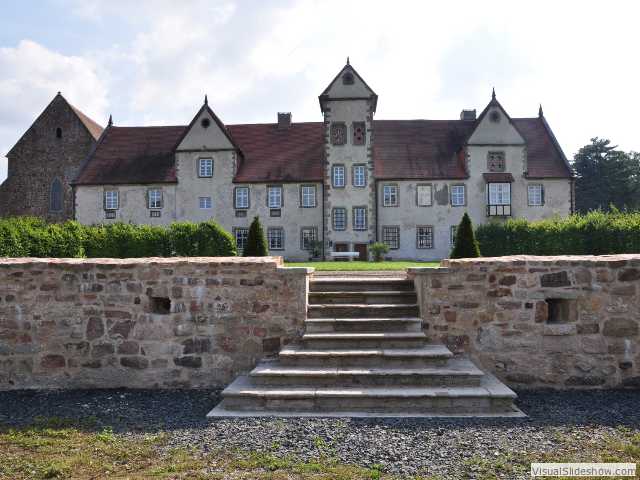 Kloster Westansicht